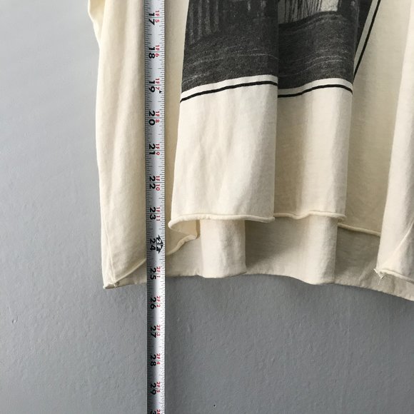 Forever 21 Graphic Los Angeles Tank Top - Picture 6 of 9